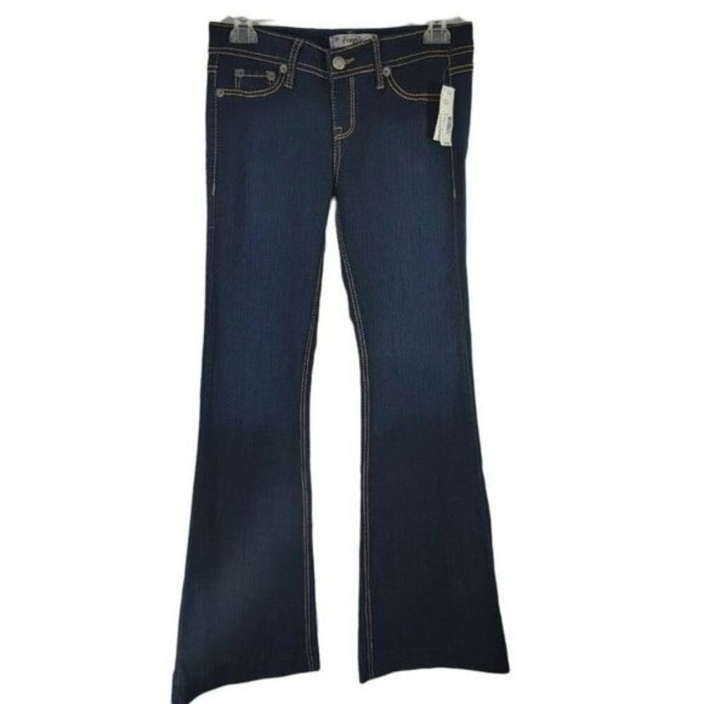 NWT FRAGILE brand‎ NWT Dark Rinse Size M Jeans NEW